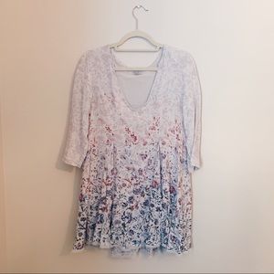 Urban Outfitters Flowy Floral Dress Size M